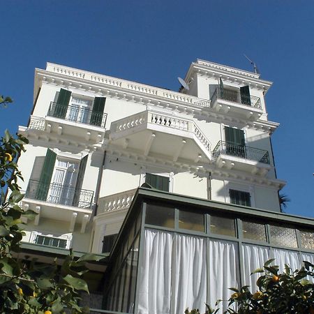 Villa Virginia Bordighera Buitenkant foto