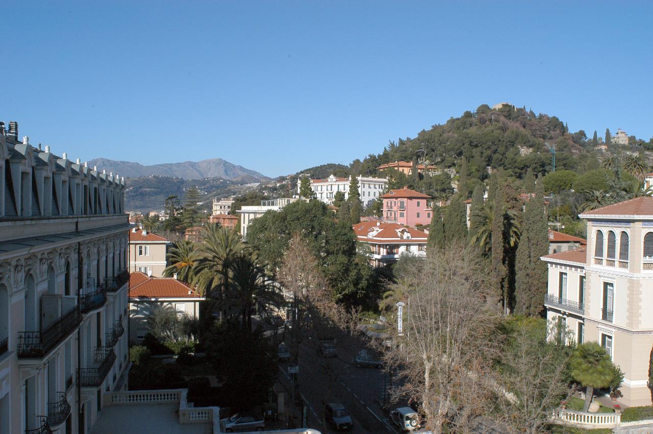 Villa Virginia Bordighera Buitenkant foto